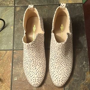 Ankle boots - never worn